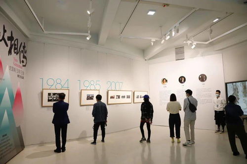 周末免費(fèi)看展 當(dāng)藝術(shù)范兒遇上東北風(fēng)，一場(chǎng)別開(kāi)生面的文化藝術(shù)交流